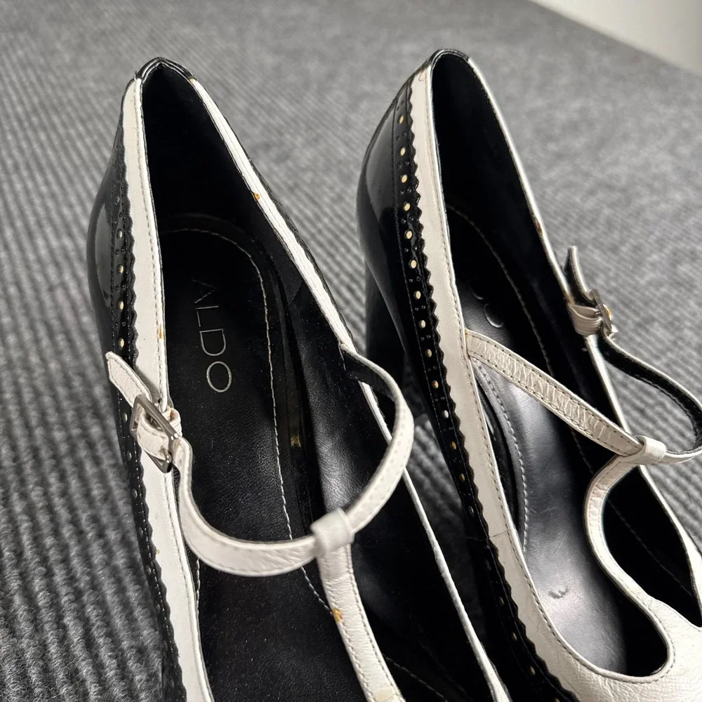ALDO 40 Black White Patent T Strap Mary Jane Pumps Y2K Mod Spectator Heels